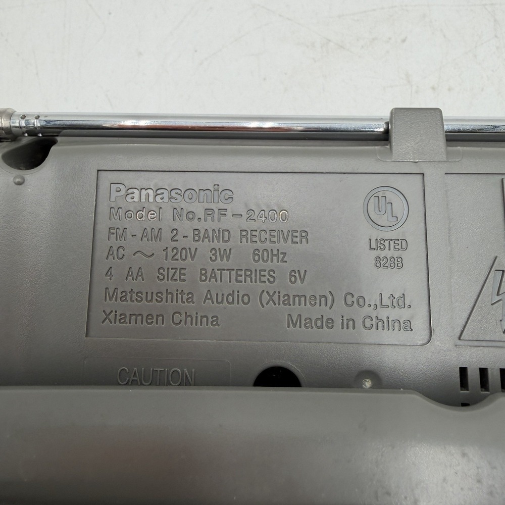 Panasonic RF-2400 AM/FM Portable Radio Silver Tested - Picture 5 of 8